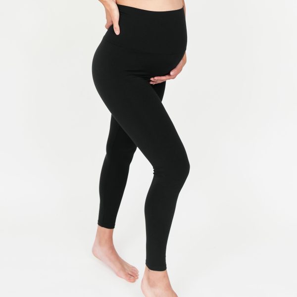 The Signature High-Waisted Leggings on Sale