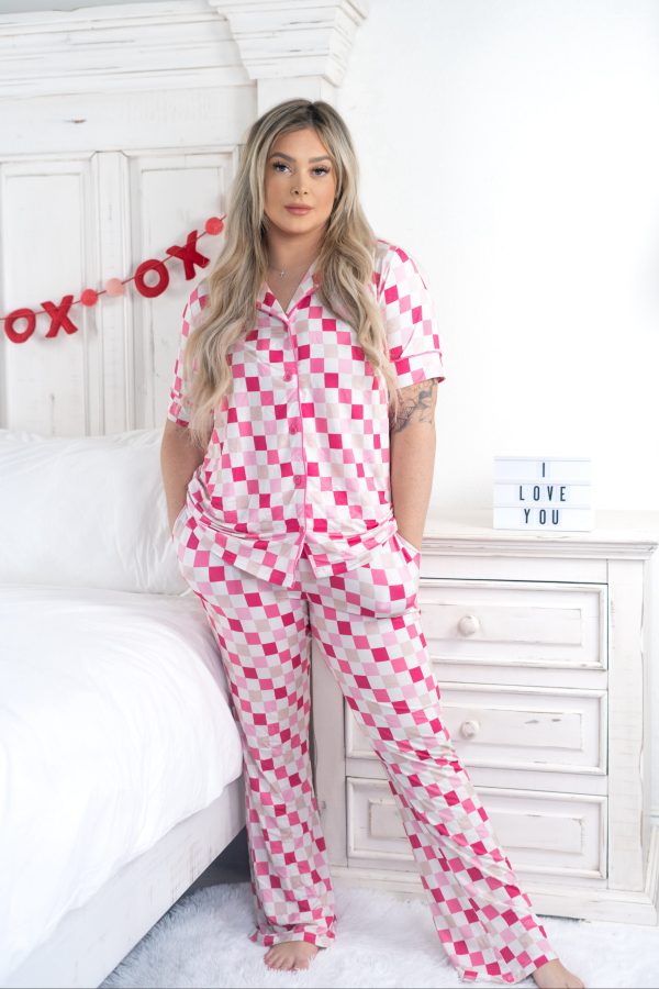 DREAMY PINK CHECKERS WOMEN S RELAXED FLARE DREAM SET Online Sale