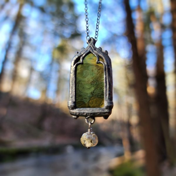 go into the garden - venetian gothic window amulet Supply