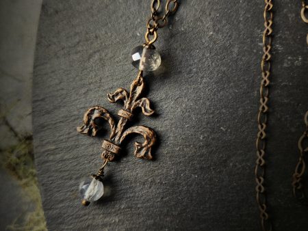 fleur de lis amulet - antiqued bronze with fluorite Hot on Sale